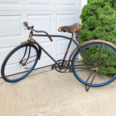 LOT 62: Vintage Men's Rollfast Bicycle