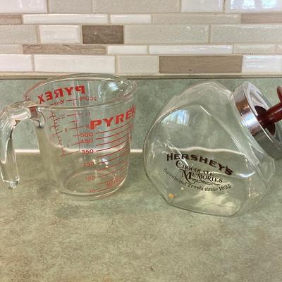LOT 75: Kitchen Essentials - OGGI Corporation Nesting Bowls, Corn Holders, Pyrex Measuring Cup, Hershey's Candy Jar, Punch N Cover,...