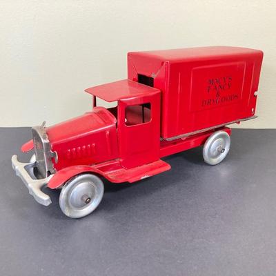 LOT 79: Pair of Metalcraft Corp. Toy Delivery Trucks - Kroger Food Express and Macy's Fancy & Dry Goods