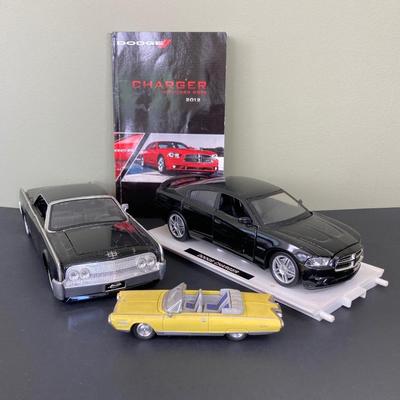 LOT 80: Diecast Toy Cars - Dodge Charger, 1963 Lincoln Continental and 1964 Chrysler Turbine