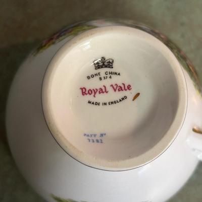 LOT 89: Time for Tea: Silverplate Teapot, Sugar & Creamer, Royal Vale, Meito China, Vintage Electric Teapot, Hand Painted Vase &...