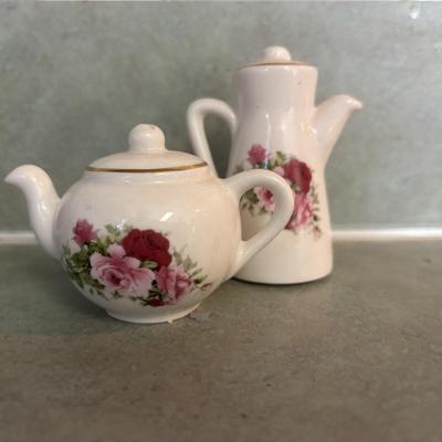 LOT 89: Time for Tea: Silverplate Teapot, Sugar & Creamer, Royal Vale, Meito China, Vintage Electric Teapot, Hand Painted Vase &...