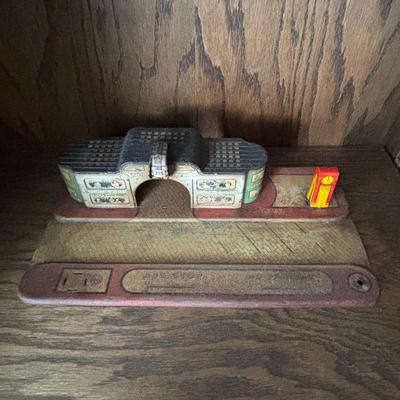 LOT 91: Vintage Tin Garage and Tootsie Toy Cars/Trucks