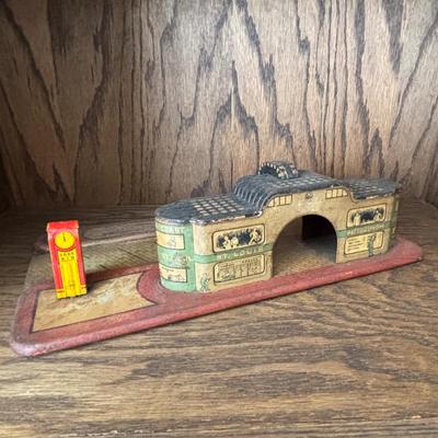 LOT 91: Vintage Tin Garage and Tootsie Toy Cars/Trucks