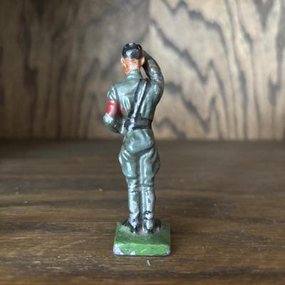 LOT 92: Vintage Metal Toy Soldiers & 2 Composition Soldiers (1 will not stand on its own)