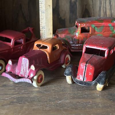 LOT 97: Cast Iron (3) and Tin Toy Car (1