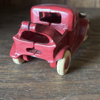 LOT 97: Cast Iron (3) and Tin Toy Car (1