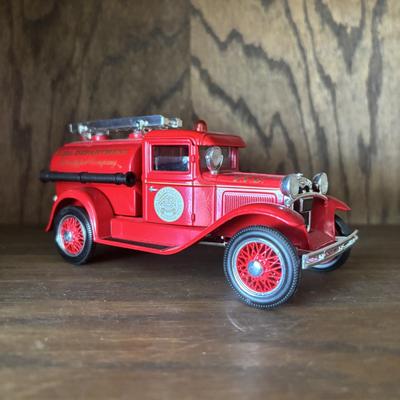 LOT 99: Collectible Toy Cars & Trucks