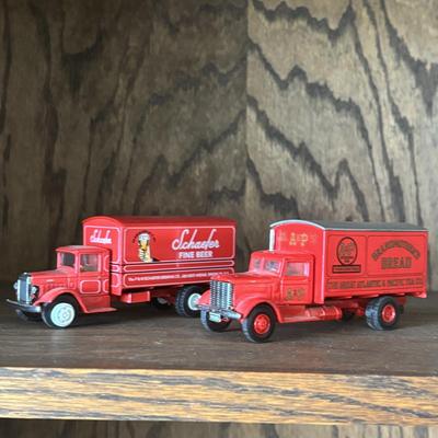 LOT 99: Collectible Toy Cars & Trucks