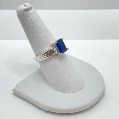 LOT 174: White Gold 10kt Blue Sapphire & CZ Ring, 3.45g Tw., sz.8
