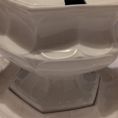 Red Cliff Ironstone Soup Tureen With Under Plate (B)
