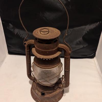 Vintage Dietz Weathered Barn Lantern (B)