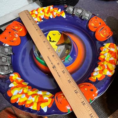 Lot 5 Assorted Halloween decor