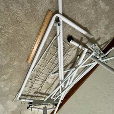 Lot 11 Metal Clothes Rack