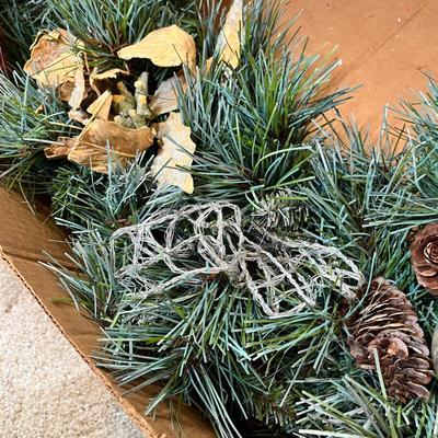 Lot 21 Lot of wreathes