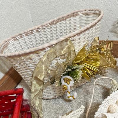 Lot 40 Tote of Christmas Decor