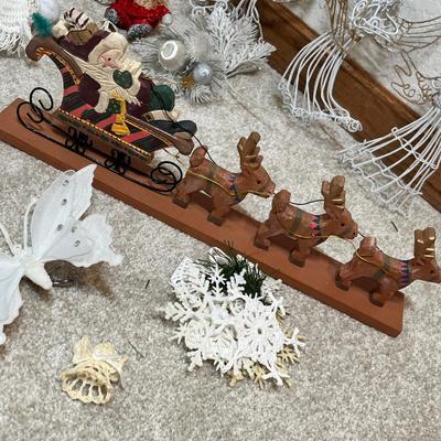 Lot 40 Tote of Christmas Decor