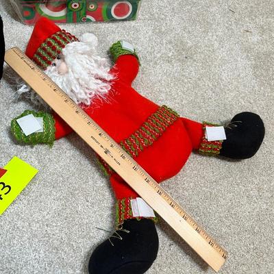 Lot 43 Christmas Decor Giftware