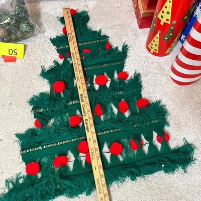 Lot 50 Large tub of Tree decor