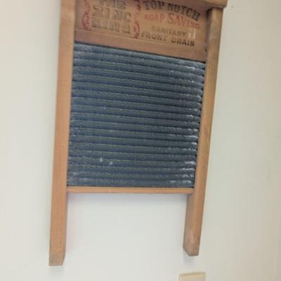 Primitive Wash Board The Zing King Top Notch (L)