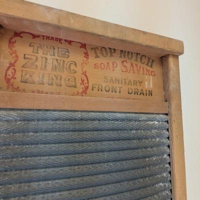 Primitive Wash Board The Zing King Top Notch (L)