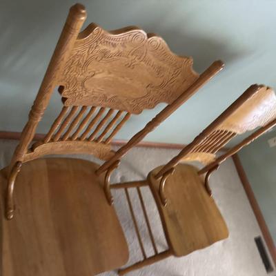 4 Nice Chairs