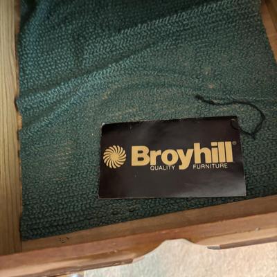 Broyhill China Cabinet