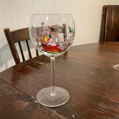 K1231 Hand Painted Christmas Wine Glasses