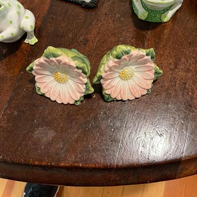 K1232 Large LOT of Royal Bayreuth & More!!