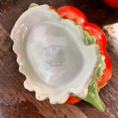 K1232 Large LOT of Royal Bayreuth & More!!