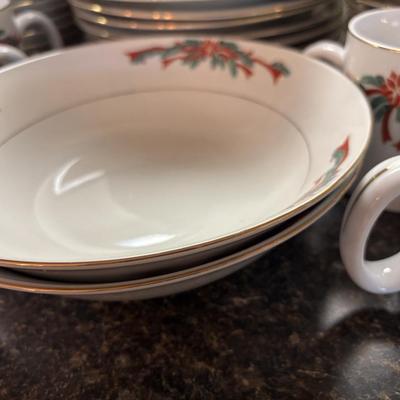 Poinsettia and Ribbon China