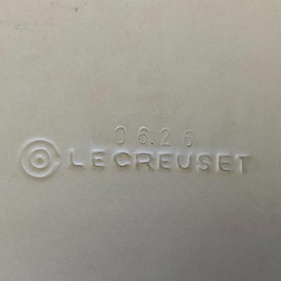 New Le Creuset 06.26 Pan 9x9”