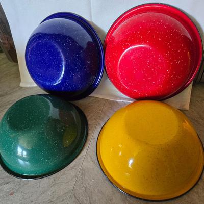 Primary Graniteware Bowls