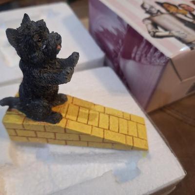 Toto door stop wizard of oz