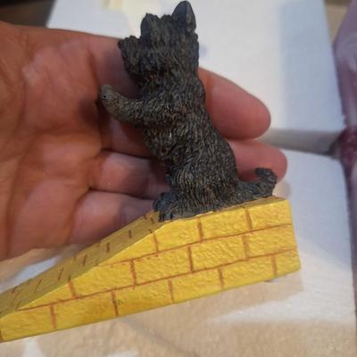 Toto door stop wizard of oz