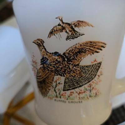 FireKing Game bird mug Set