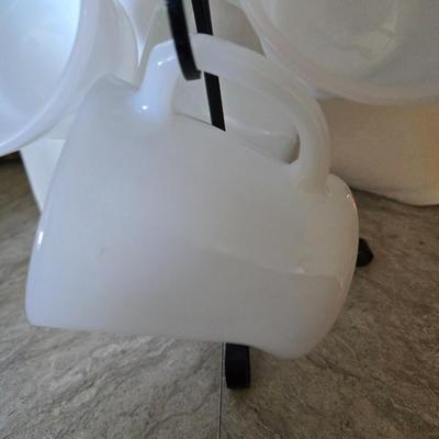 Lot of 6 Opal D handle mugs