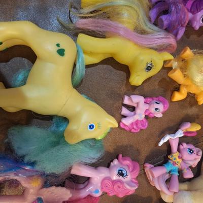 Ponies and unicorns