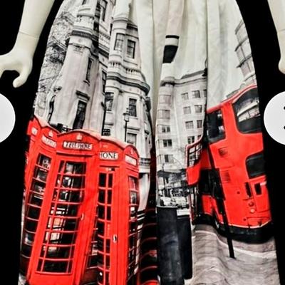 Vtg Stunning London Scenery Phone Booth skirt