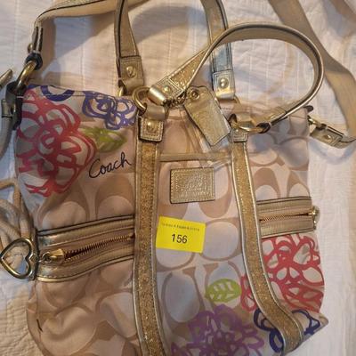 Sale Photo Thumbnail #139: Large coach handbag