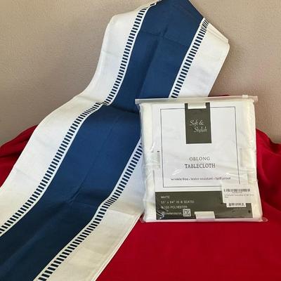 Table Runner, w/Oblong Table Cloth (55x84)