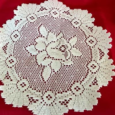 Lace Table Runners in a rose pattern