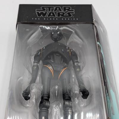 LOT 101: Hasbro, Star Wars The Black Series NIB, The Rebel Trooper, Battle Droid, Clone Trooper Echo, Range Trooper & Marrok Action...