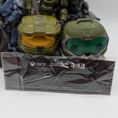 LOT 106: Legend Of Zelda Skyward Sword-Servo Action Figure, Halo Infinite Master Chief With Grappleshot Statue, Master Chief With Rifle...
