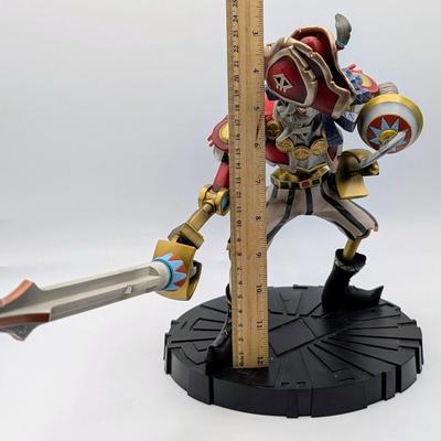 LOT 106: Legend Of Zelda Skyward Sword-Servo Action Figure, Halo Infinite Master Chief With Grappleshot Statue, Master Chief With Rifle...