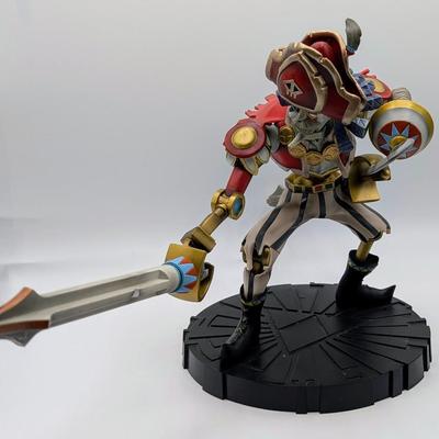 LOT 106: Legend Of Zelda Skyward Sword-Servo Action Figure, Halo Infinite Master Chief With Grappleshot Statue, Master Chief With Rifle...
