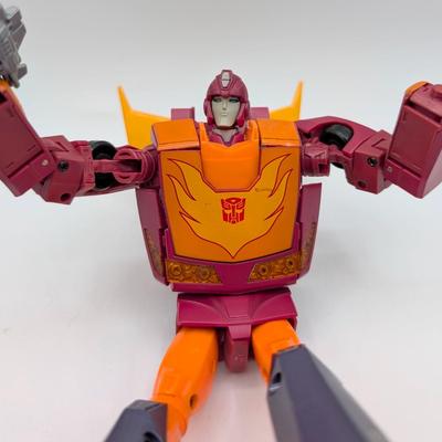 LOT 107: Hasbro Transformers Generations Legacy Series Action Figures, Siege Skytread, Nightprowler, Ramjet, The Real Ghostbusters &...