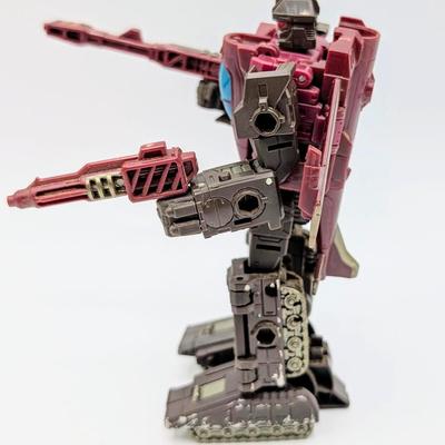LOT 107: Hasbro Transformers Generations Legacy Series Action Figures, Siege Skytread, Nightprowler, Ramjet, The Real Ghostbusters &...