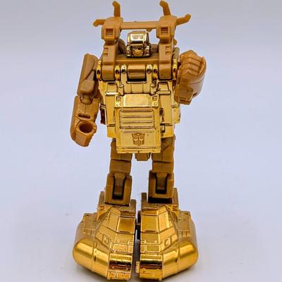 LOT 109: Hasbro Transformers, Golden Lagoon, Siege Sg-13 & More Transformer Action Figures/Robots.