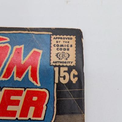 LOT 110: DC Comics Phantom Stranger Vintage 1970's
